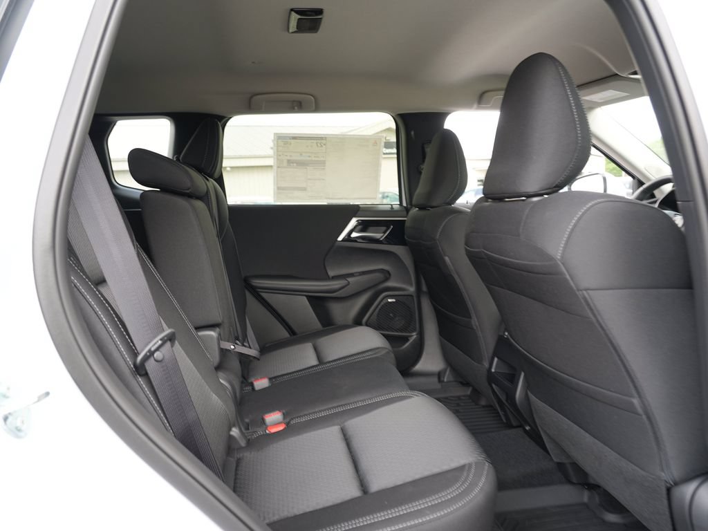 New 2026 Mitsubishi Outlander ES AWD/4WD image 29