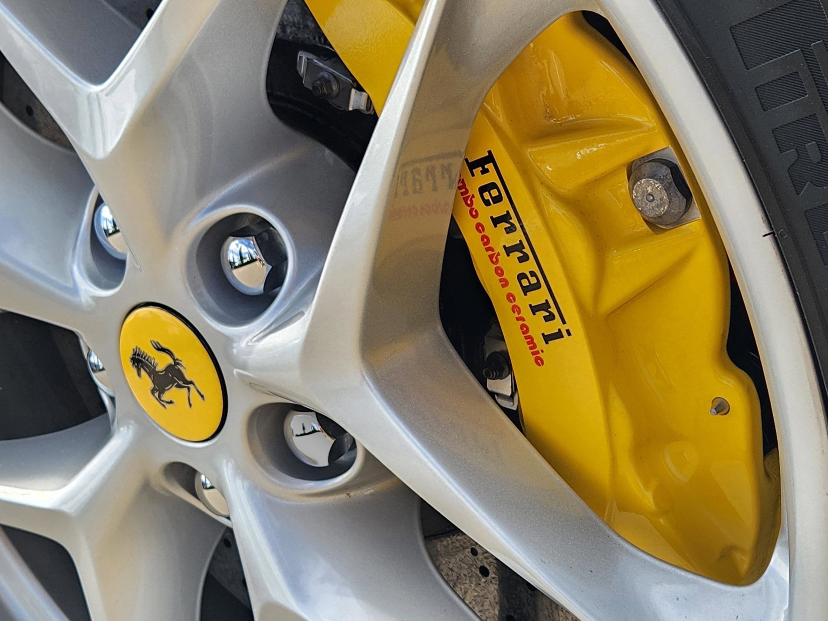 Used 2022 Ferrari Roma image 10