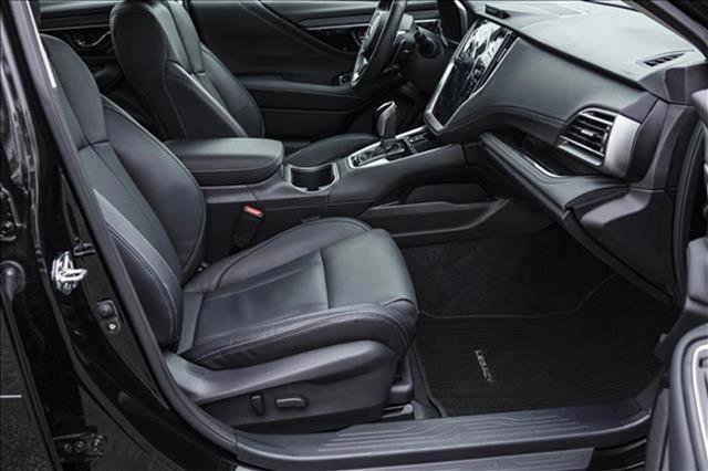 Used 2025 Subaru Legacy Limited image 30