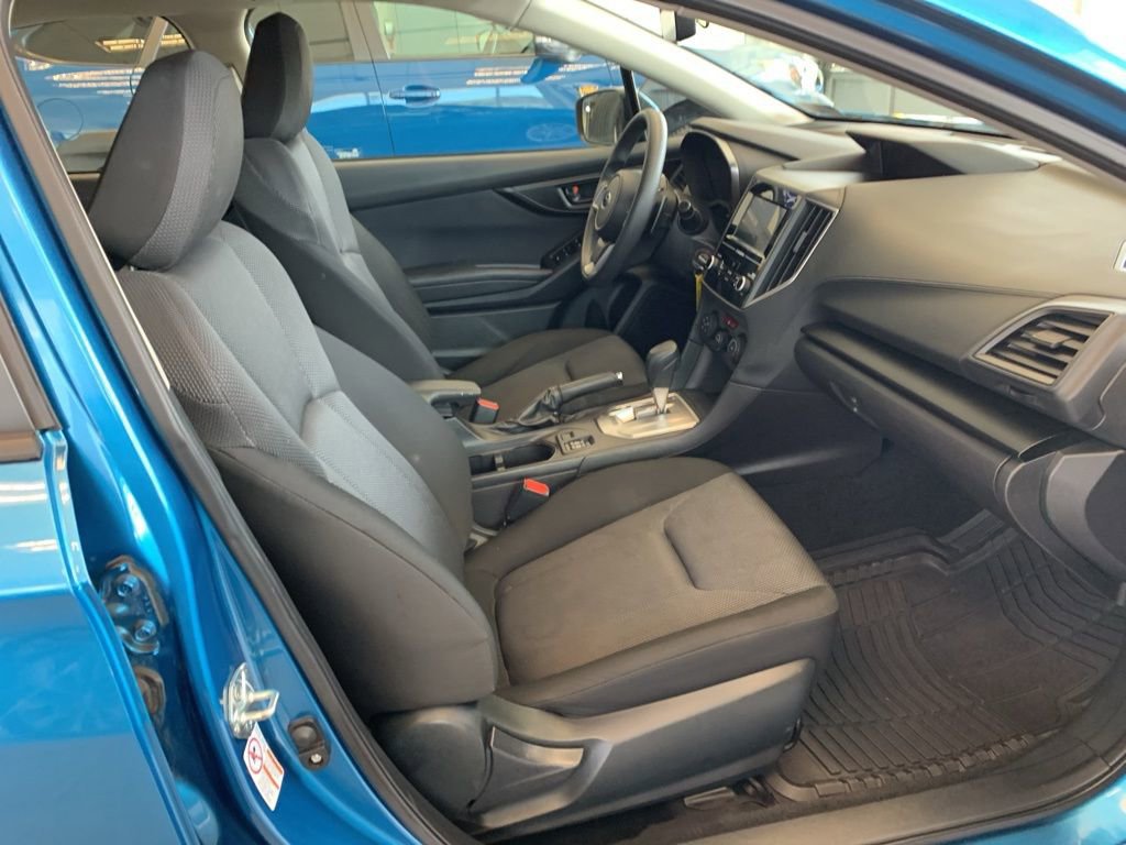 Used 2018 Subaru Impreza 2.0i Premium w/ Eyesight & BSD & Rcta image 18