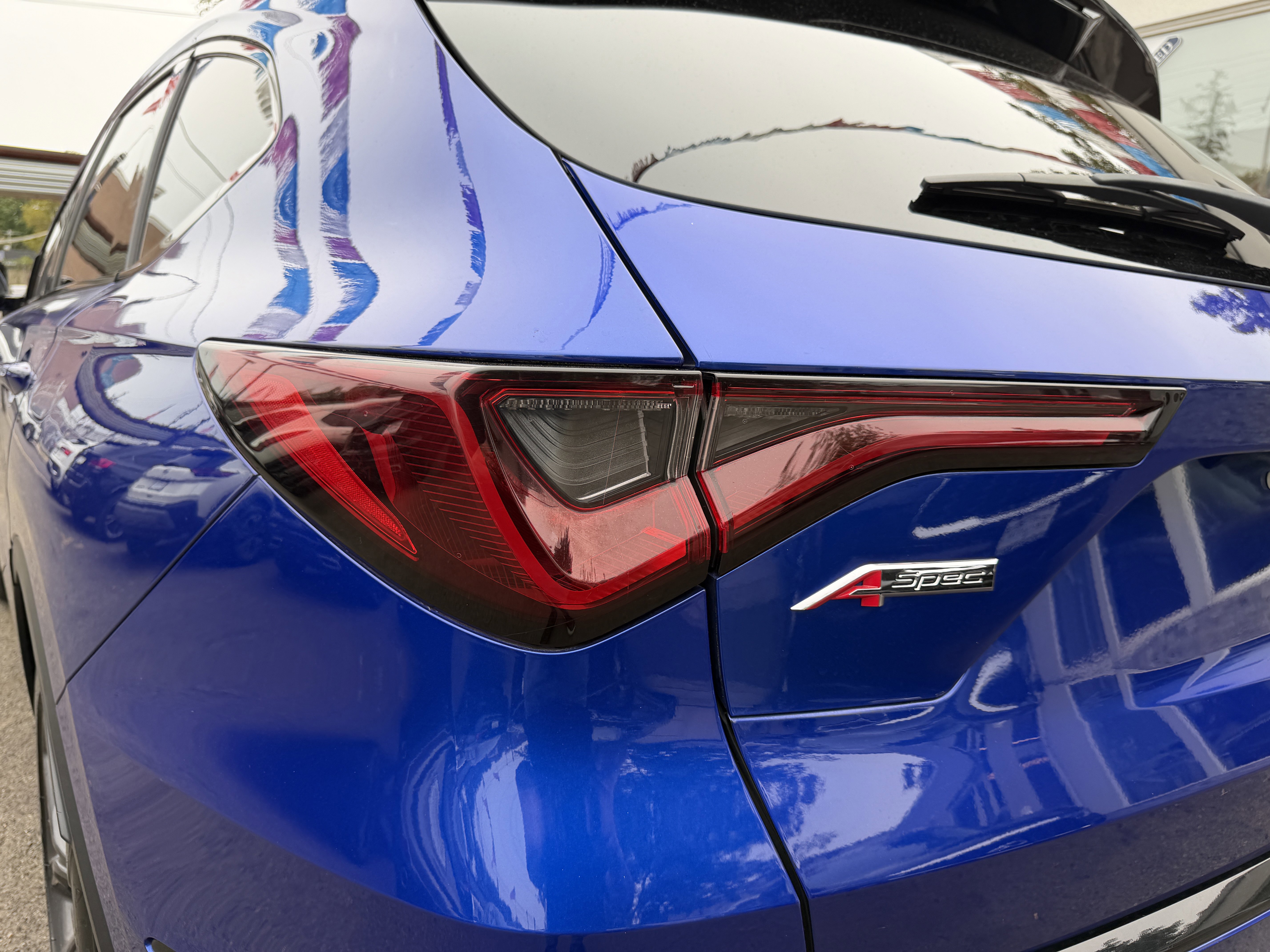 Used 2022 Acura MDX A-Spec image 16