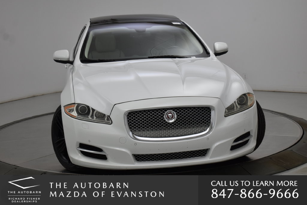 Used 2015 Jaguar XJ L Supercharged RWD image 4