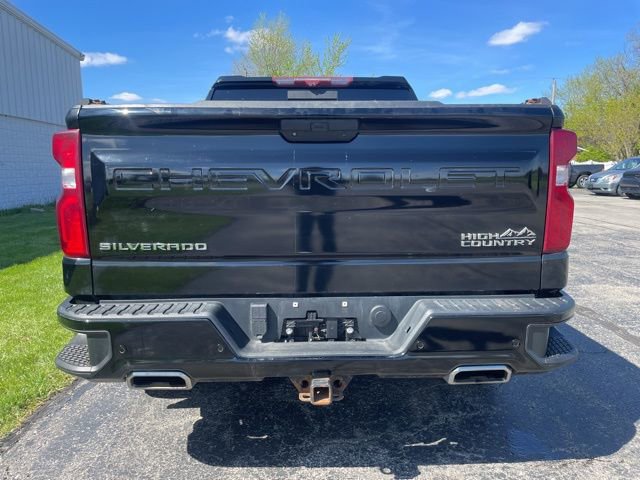 Used 2022 Chevrolet Silverado 1500 High Country w/ Technology Package AWD/4WD image 12
