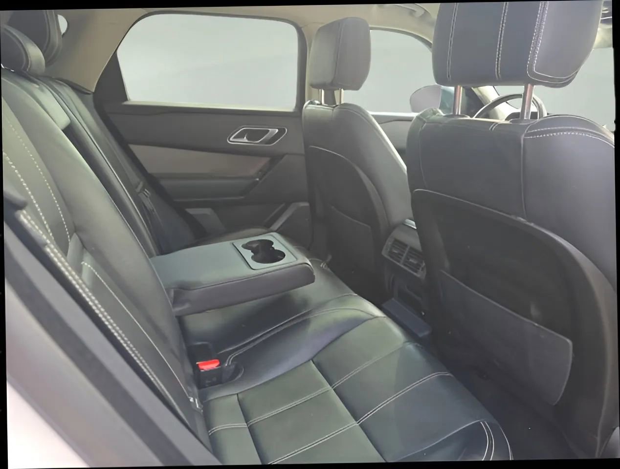 Used 2020 Land Rover Range Rover Velar S AWD/4WD image 20