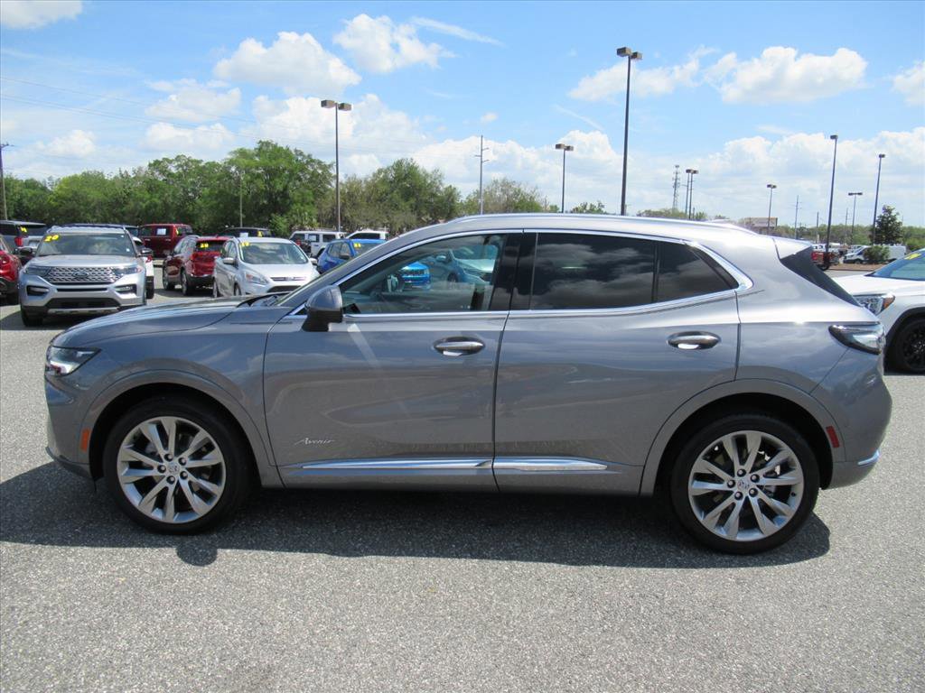 Used 2022 Buick Envision Avenir w/ Technology Package II image 4