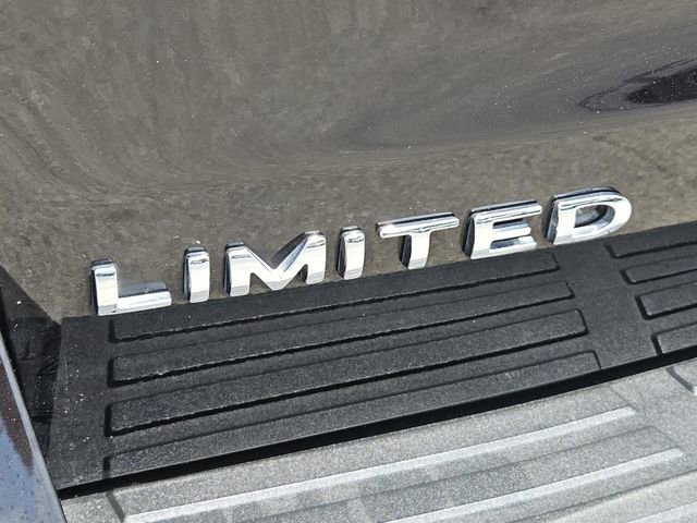 Used 2024 Ford Expedition Max Limited RWD image 12