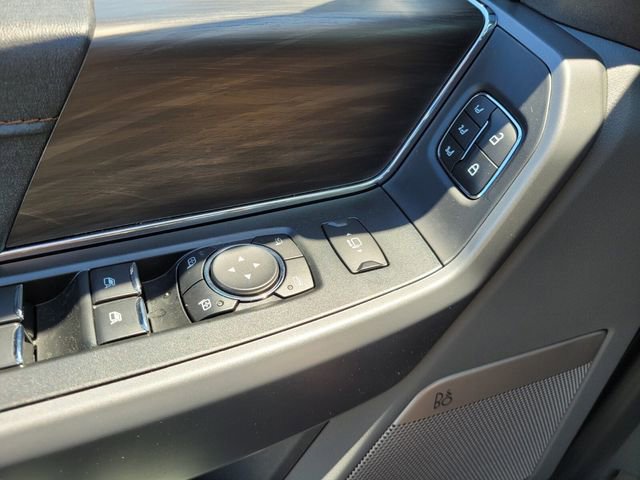 New 2025 Ford F150 Lariat w/ Equipment Group 501A Mid image 59