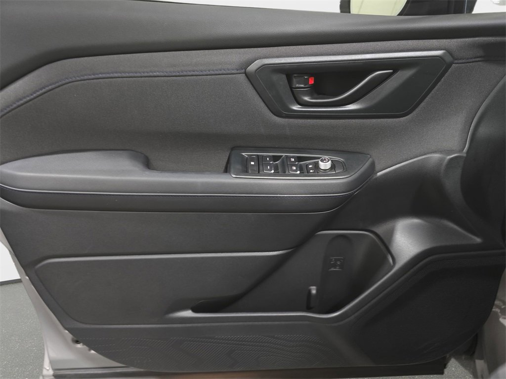 Used 2025 Subaru Forester Premium image 25