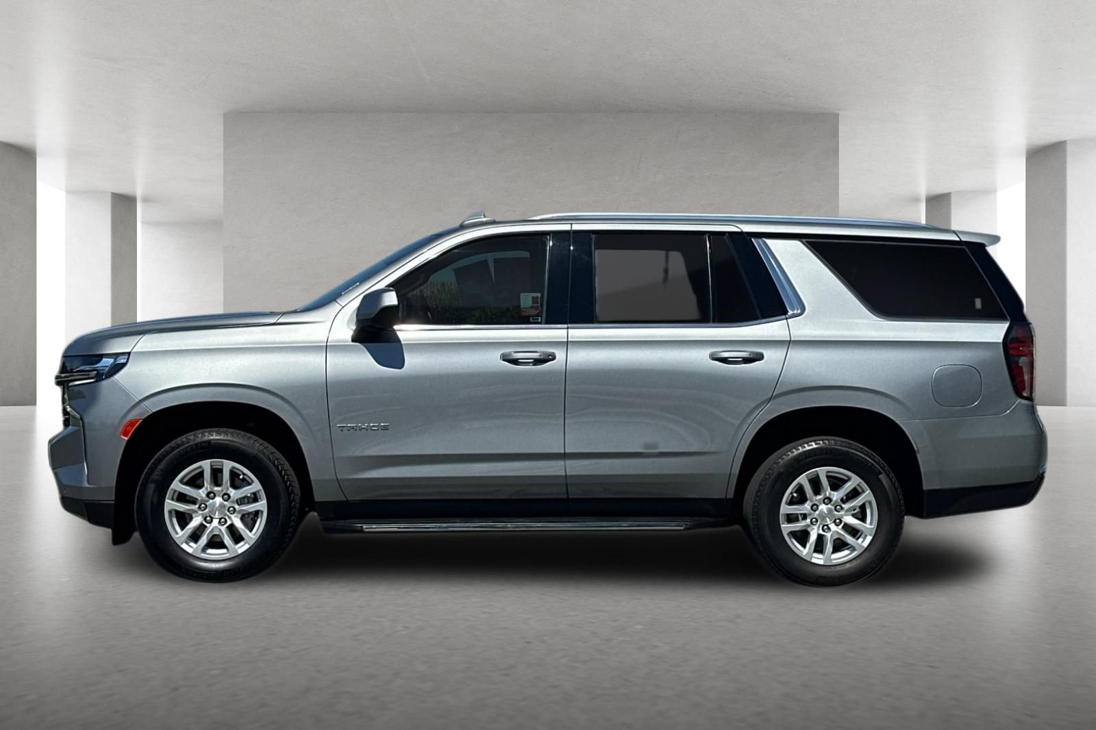 Used 2024 Chevrolet Tahoe LT AWD/4WD image 7