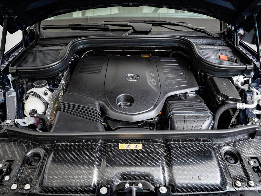 New 2026 Mercedes-Benz GLS 450 4MATIC image 36