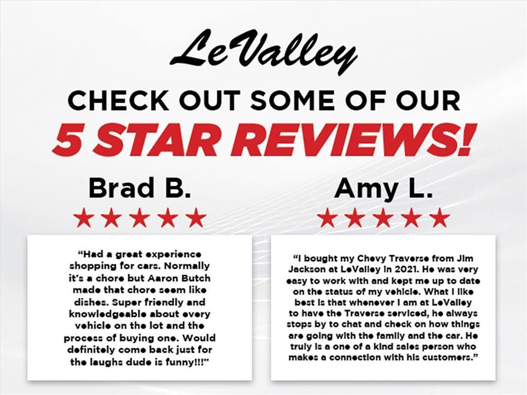 Used 2014 Chrysler 300 AWD w/ Driver Convenience Group image 18