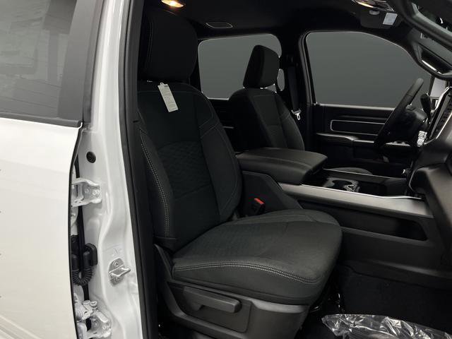 New 2025 RAM 2500 Big Horn image 32