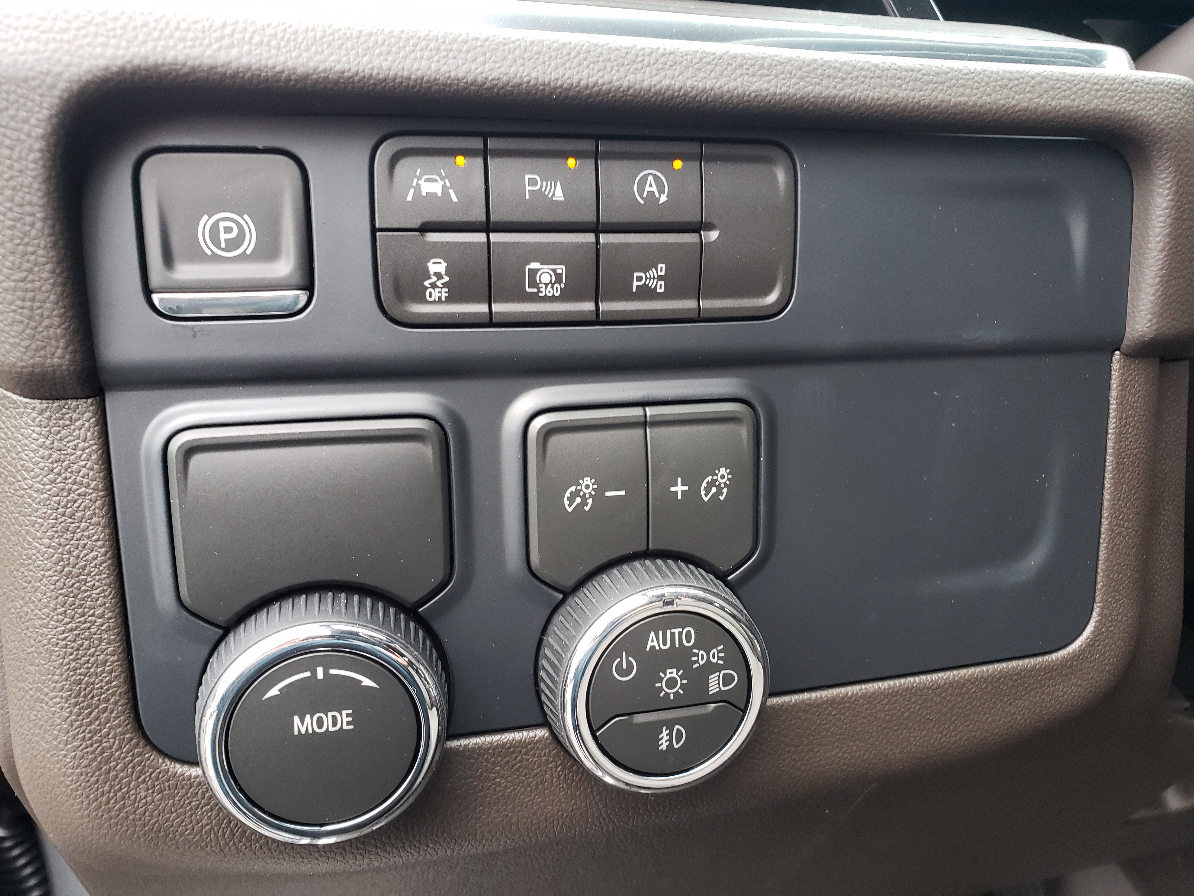 New 2026 Chevrolet Tahoe LT w/ Comfort Package image 16