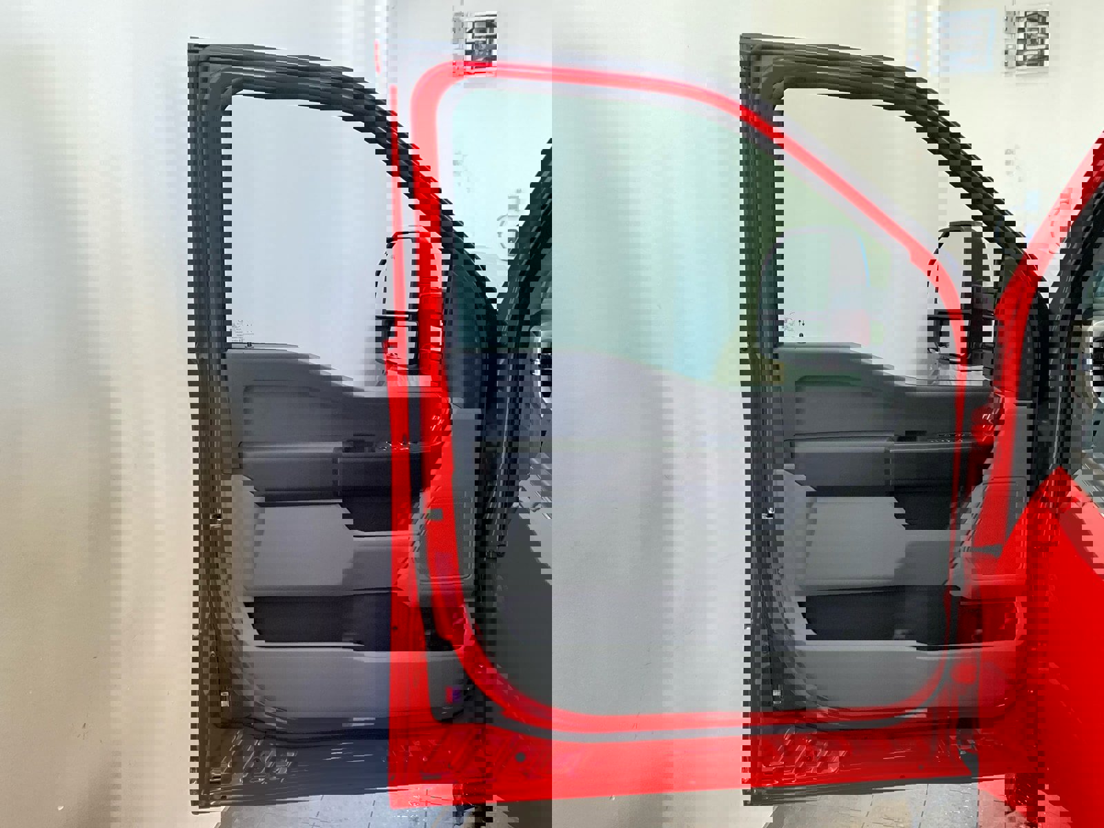 New 2026 Ford F250 XL w/ XL Chrome Package image 17