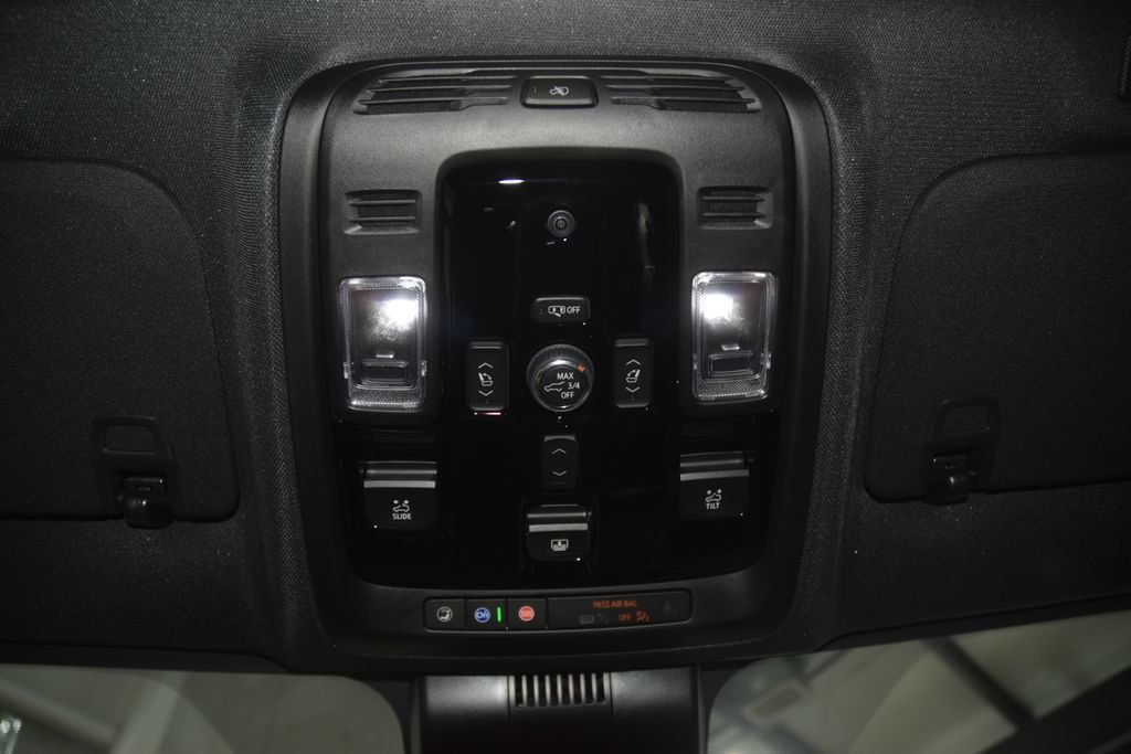 New 2026 Chevrolet Suburban Premier AWD/4WD image 53
