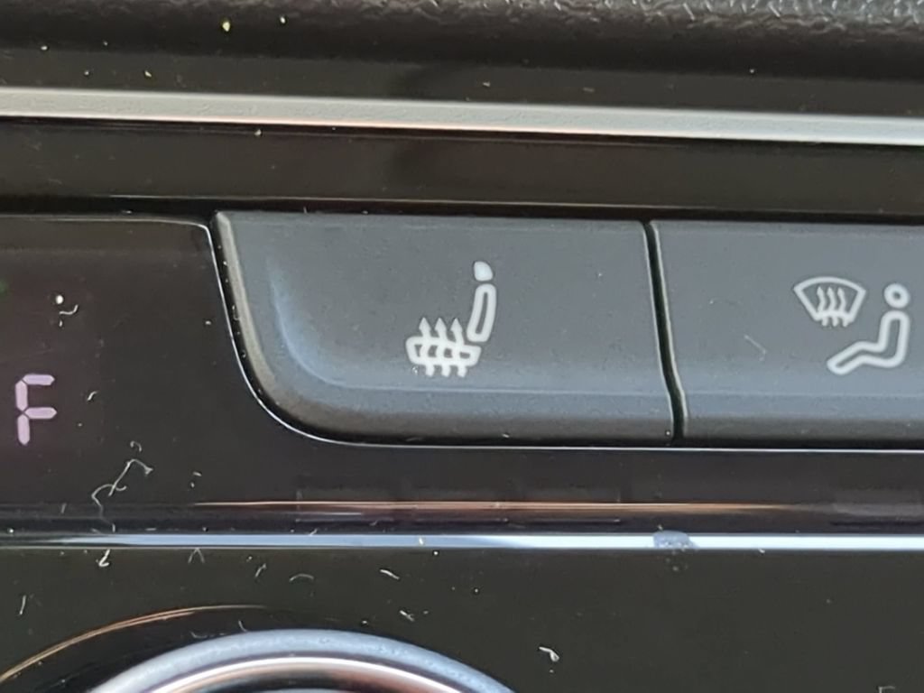 Certified 2023 Volkswagen Atlas SE FWD image 26
