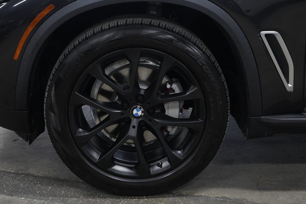 Used 2023 BMW X5 sDrive40i w/ Premium Package RWD image 32