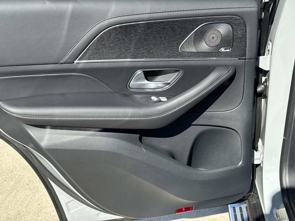 New 2026 Mercedes-Benz GLE 450 4MATIC image 12