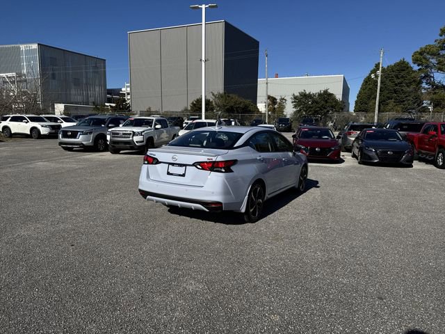 New 2025 Nissan Versa SR w/ Trunk Package FWD image 5