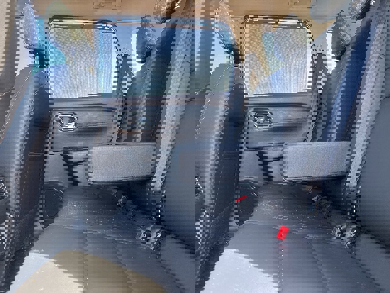 Used 2021 Nissan Rogue SL w/ Premium Package image 41