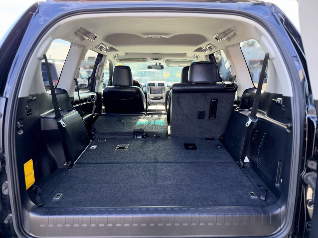 Used 2017 Lexus GX 460 image 23