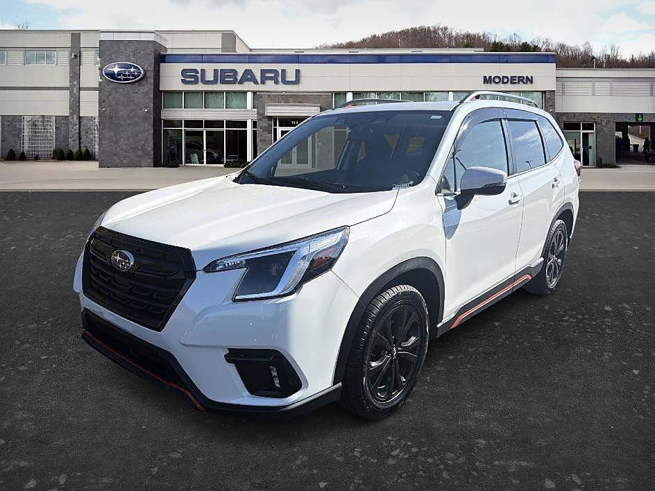 Used 2023 Subaru Forester Sport image 1
