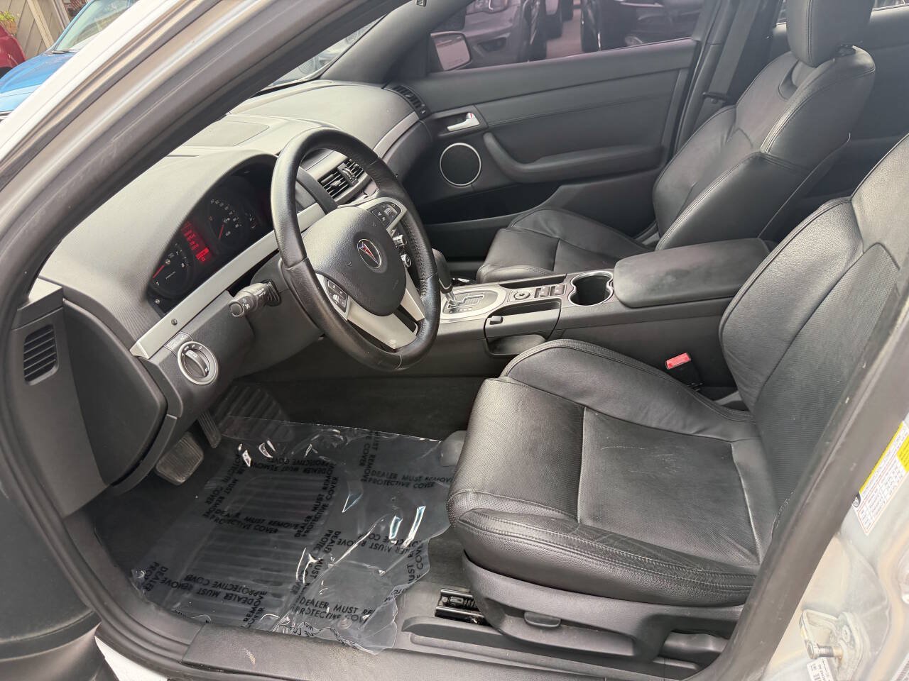 Used 2009 Pontiac G8 w/ Premium Package RWD image 32