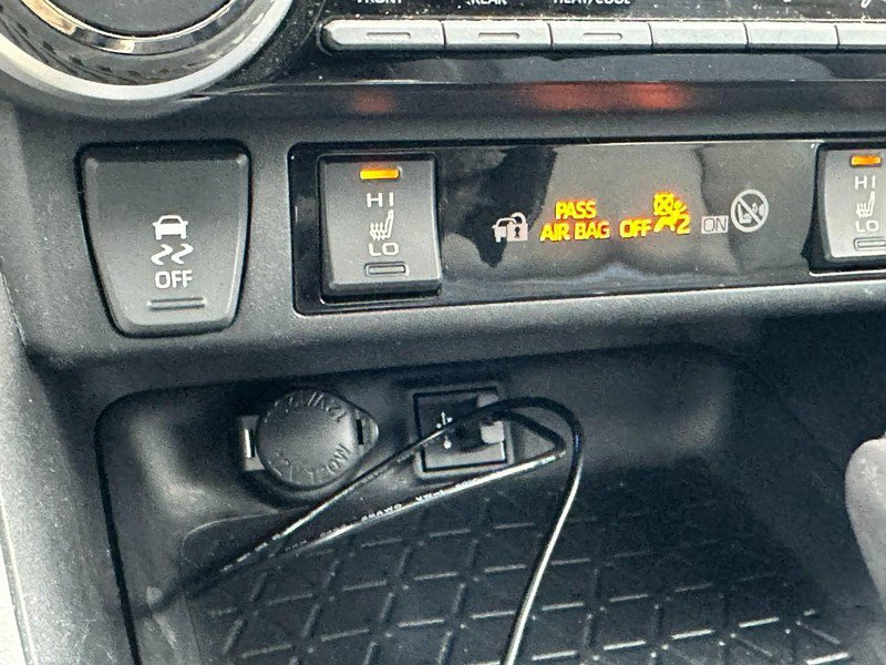 Used 2024 Toyota RAV4 XSE image 22