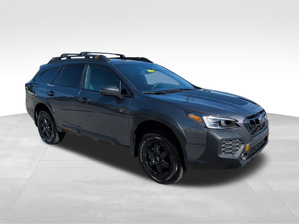 Used 2025 Subaru Outback Wilderness AWD/4WD image 3