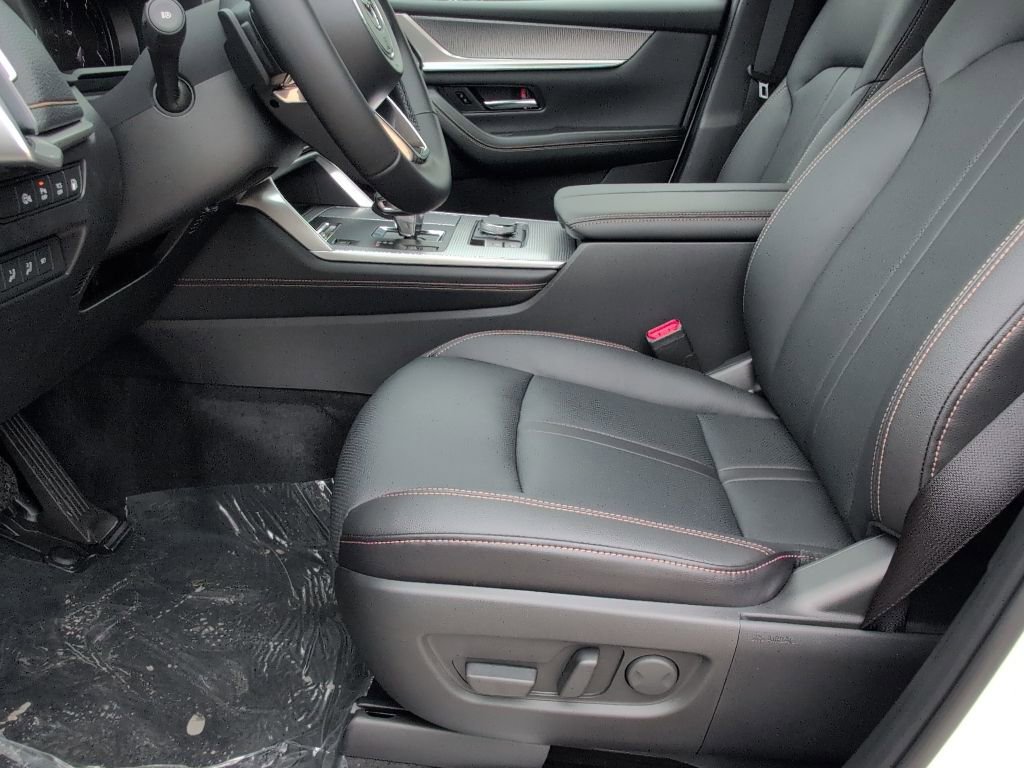 New 2026 MAZDA CX-70 SC AWD/4WD image 12