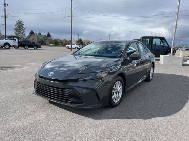 Used 2026 Toyota Camry LE FWD image 4