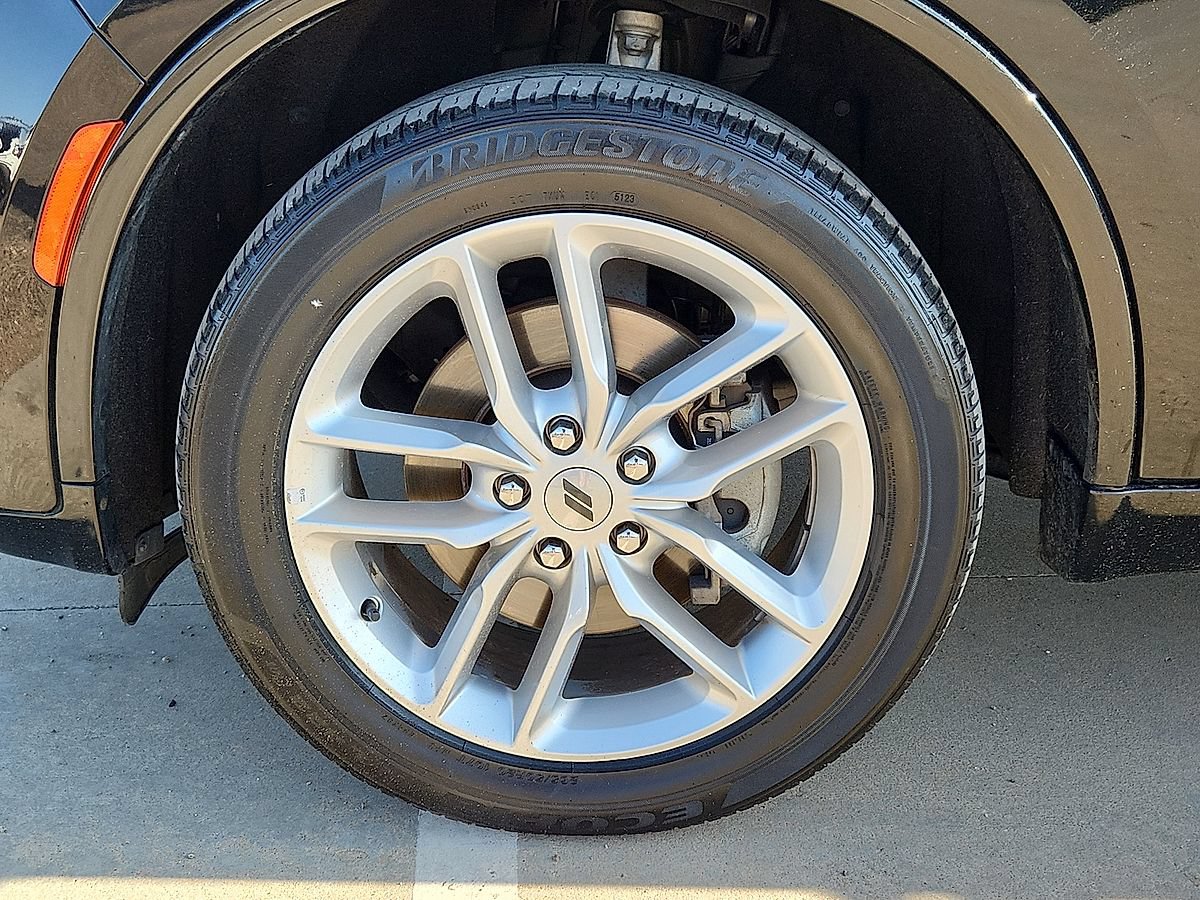 Used 2024 Dodge Durango GT AWD/4WD image 6