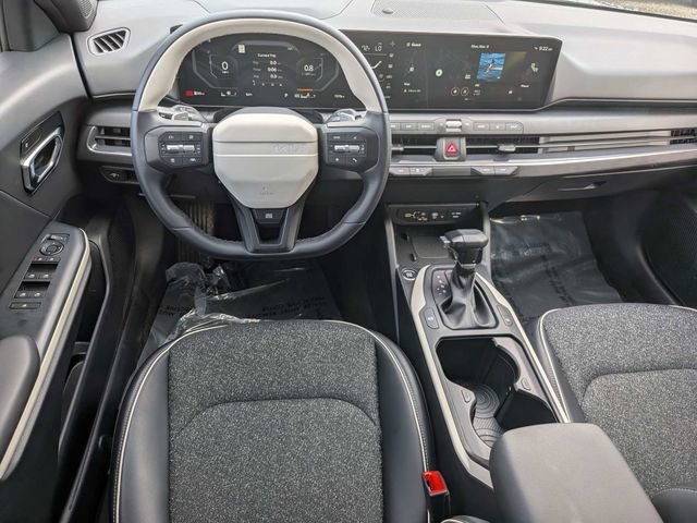Used 2025 Kia K4 GT-Line w/ GT-Line Sunroof Package image 14