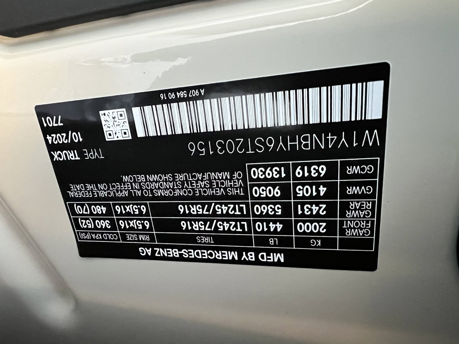 Used 2025 Mercedes-Benz Sprinter 2500 image 31