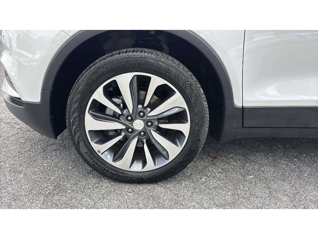 Used 2022 Buick Encore Preferred w/ Safety Package image 20