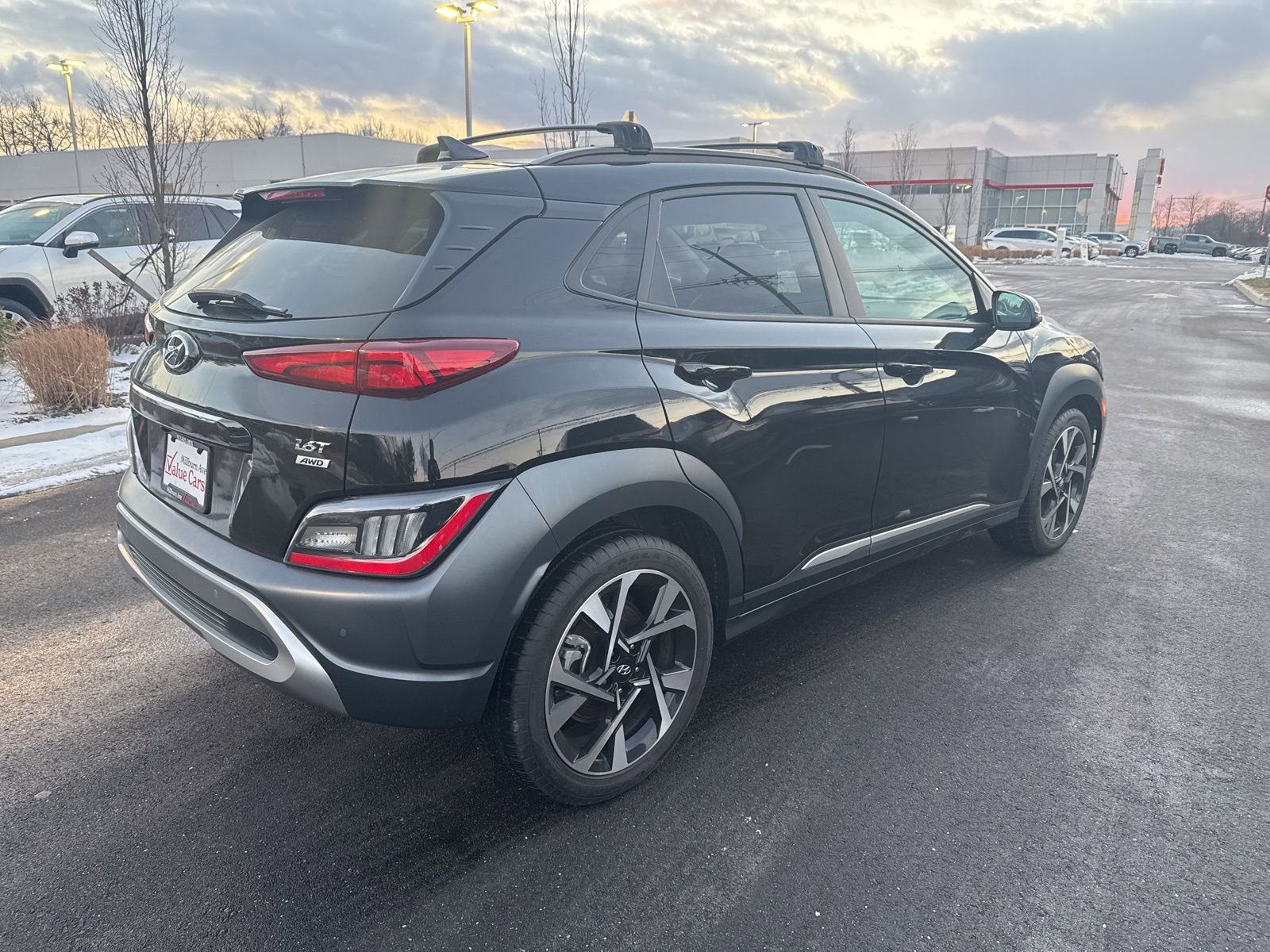Used 2023 Hyundai Kona Limited image 5