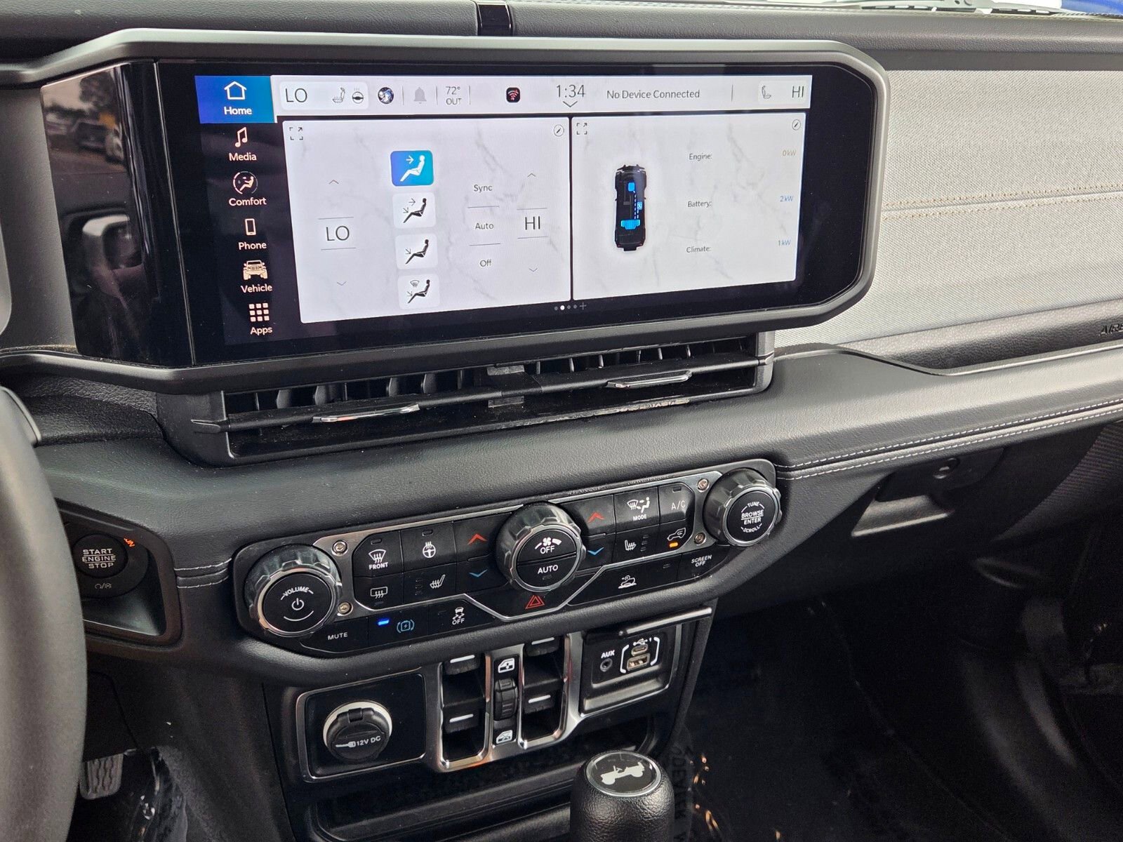 Used 2024 Jeep Wrangler Unlimited Sahara image 19