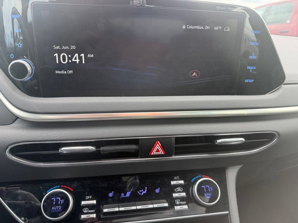 Used 2023 Hyundai Sonata SEL Plus w/ Preferred Accessory Package FWD image 10