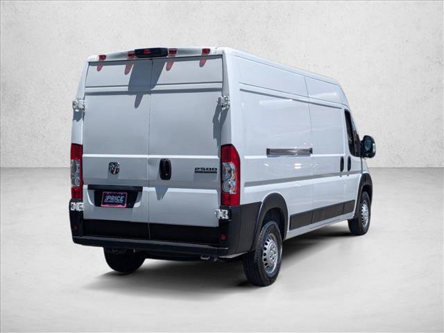 Used 2025 RAM ProMaster 2500 w/ Convenience Group FWD image 5