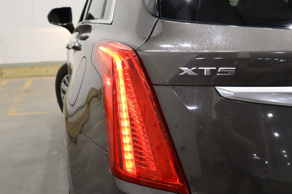 Used 2019 Cadillac XT5 Luxury image 49