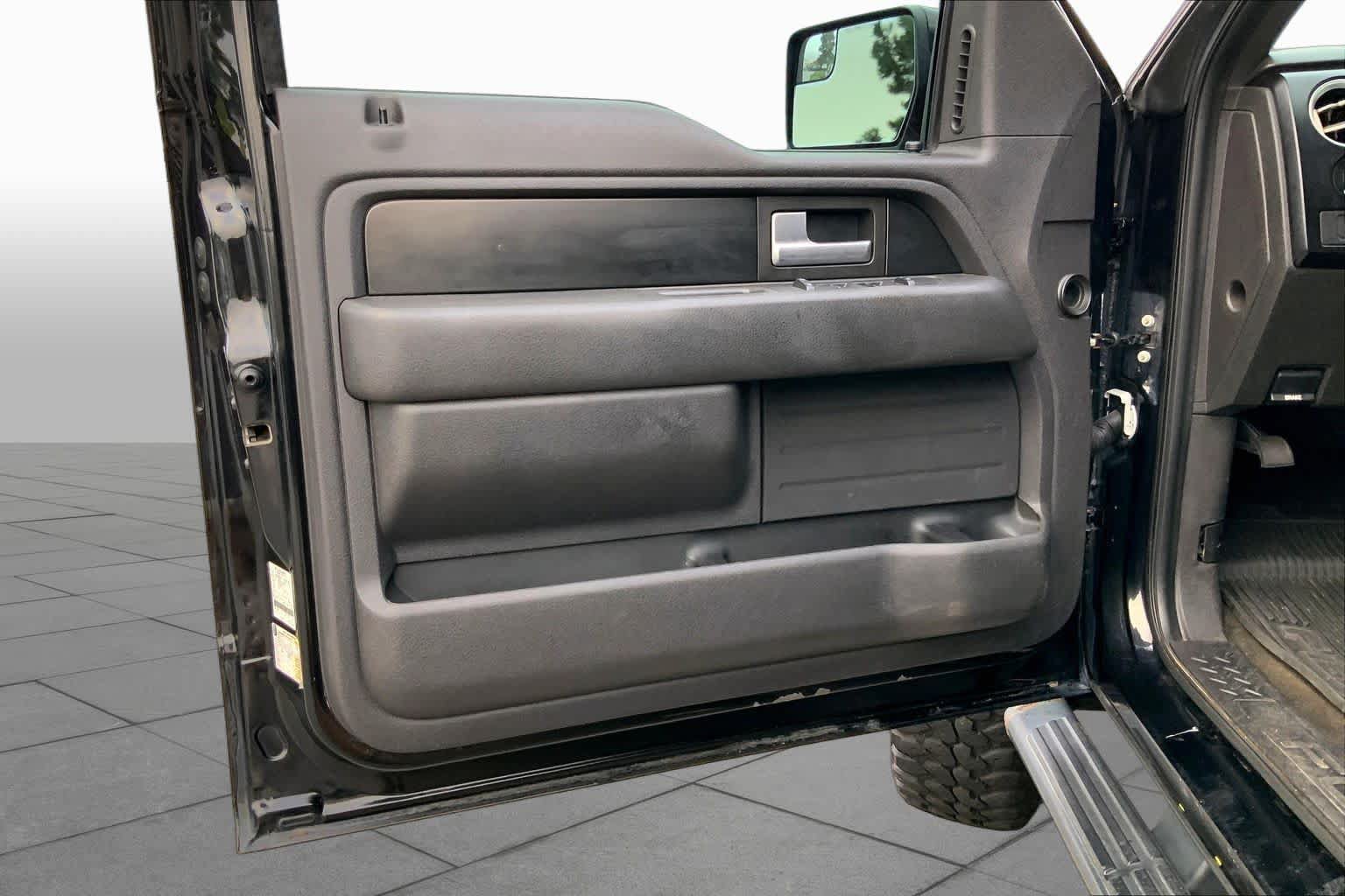 Used 2013 Ford F150 FX4 w/ FX Appearance Pkg AWD/4WD image 20
