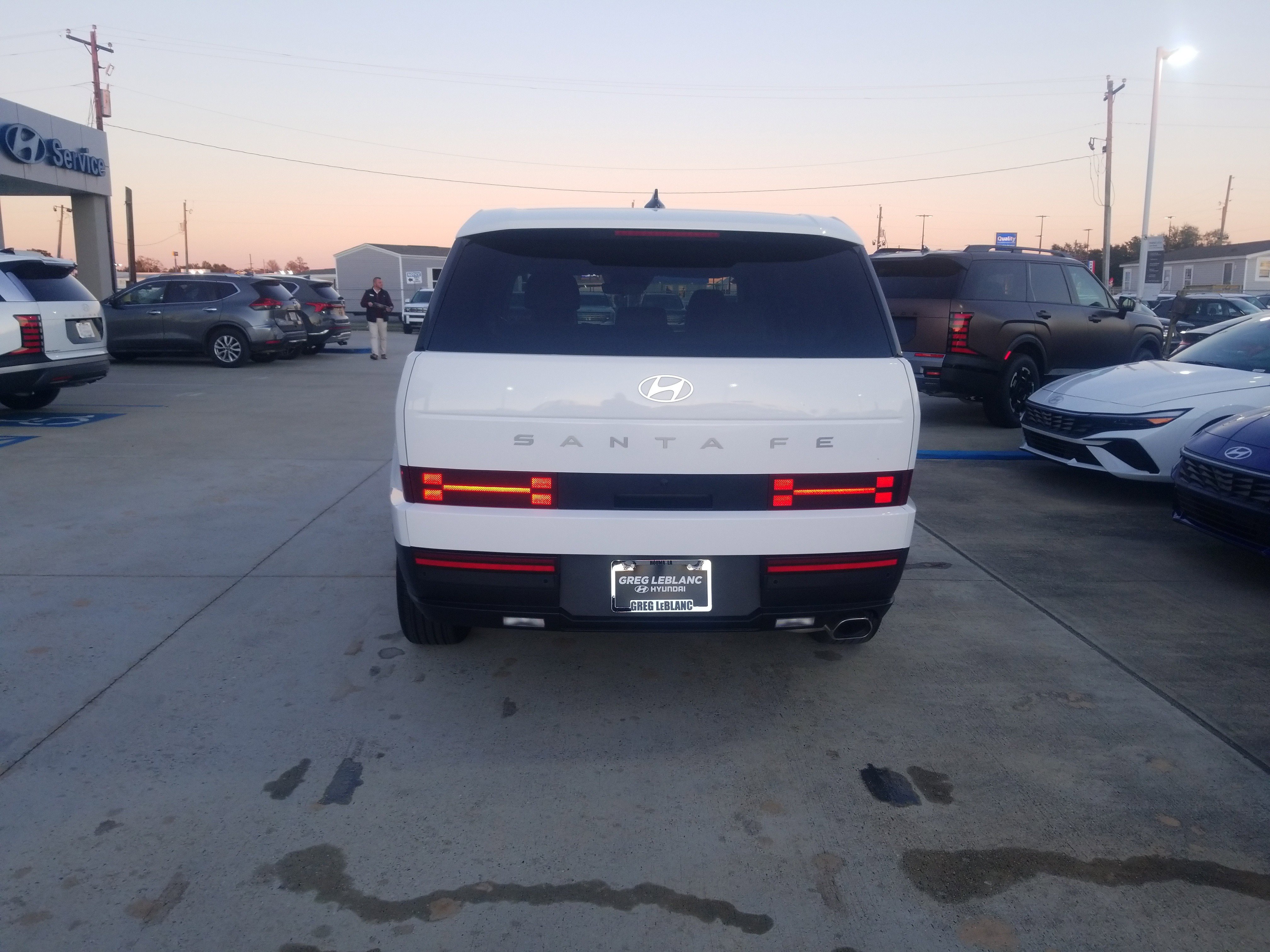 Certified 2025 Hyundai Santa Fe SE image 6