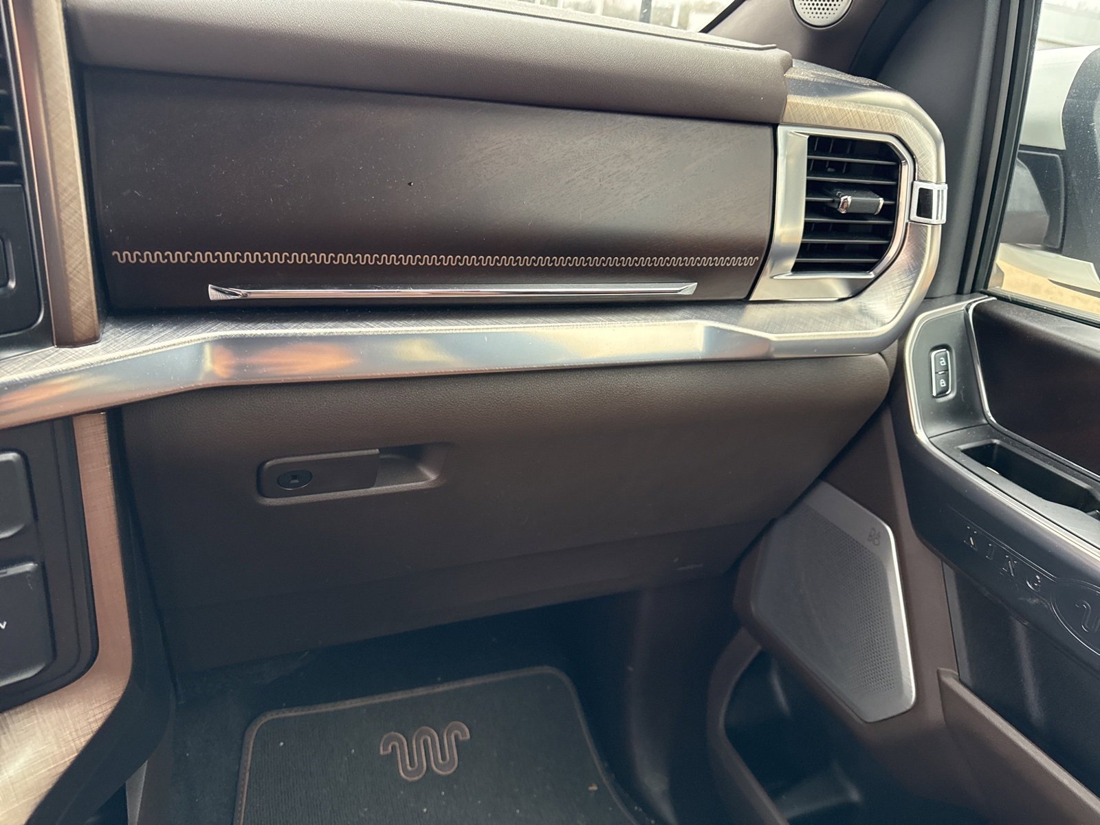 Used 2024 Ford F150 King Ranch image 21