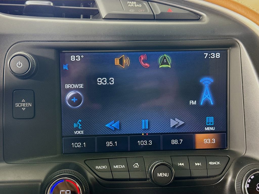 Used 2015 Chevrolet Corvette Stingray Coupe w/ 3LT Preferred Equipment Group image 15