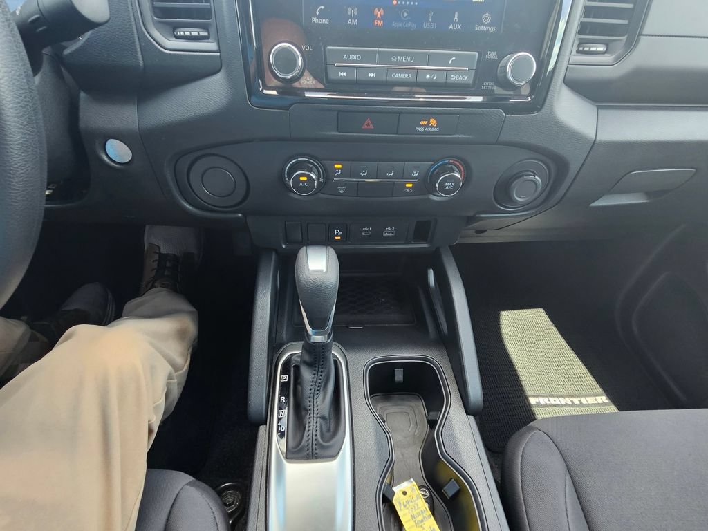 Used 2022 Nissan Frontier S w/ Technology Package RWD image 21
