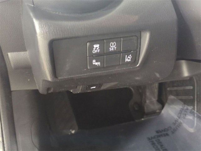 Used 2017 MAZDA MX-5 Miata RF Grand Touring image 16