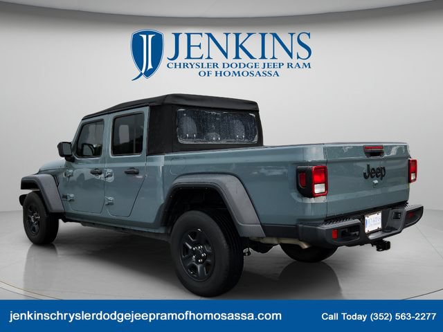 Used 2024 Jeep Gladiator Sport AWD/4WD image 7
