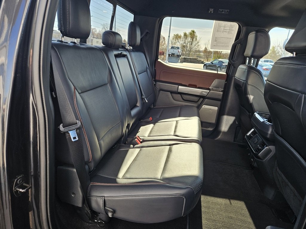 Used 2021 Ford F150 Lariat image 15