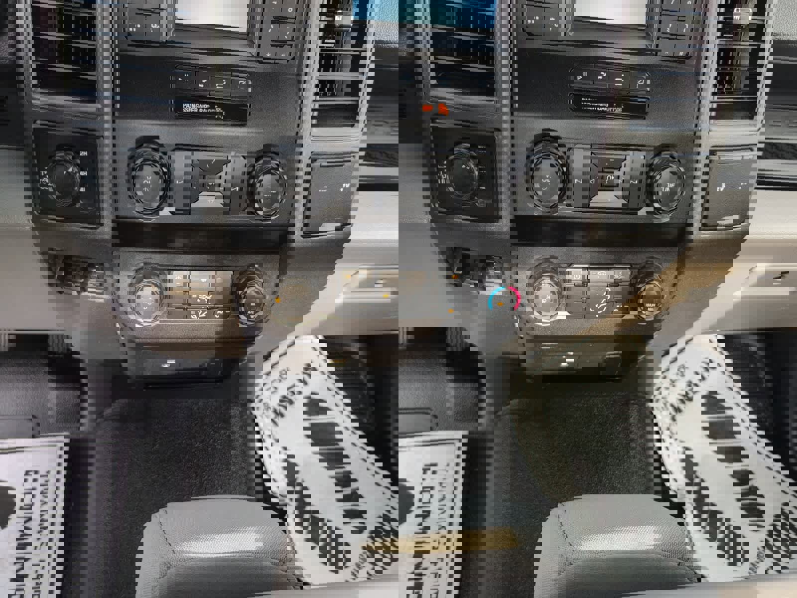 Used 2022 Ford F250 XL image 21