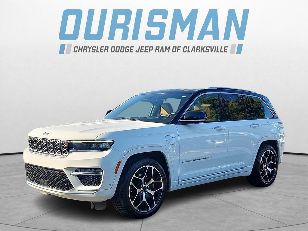 Used 2022 Jeep Grand Cherokee Summit AWD/4WD image 3